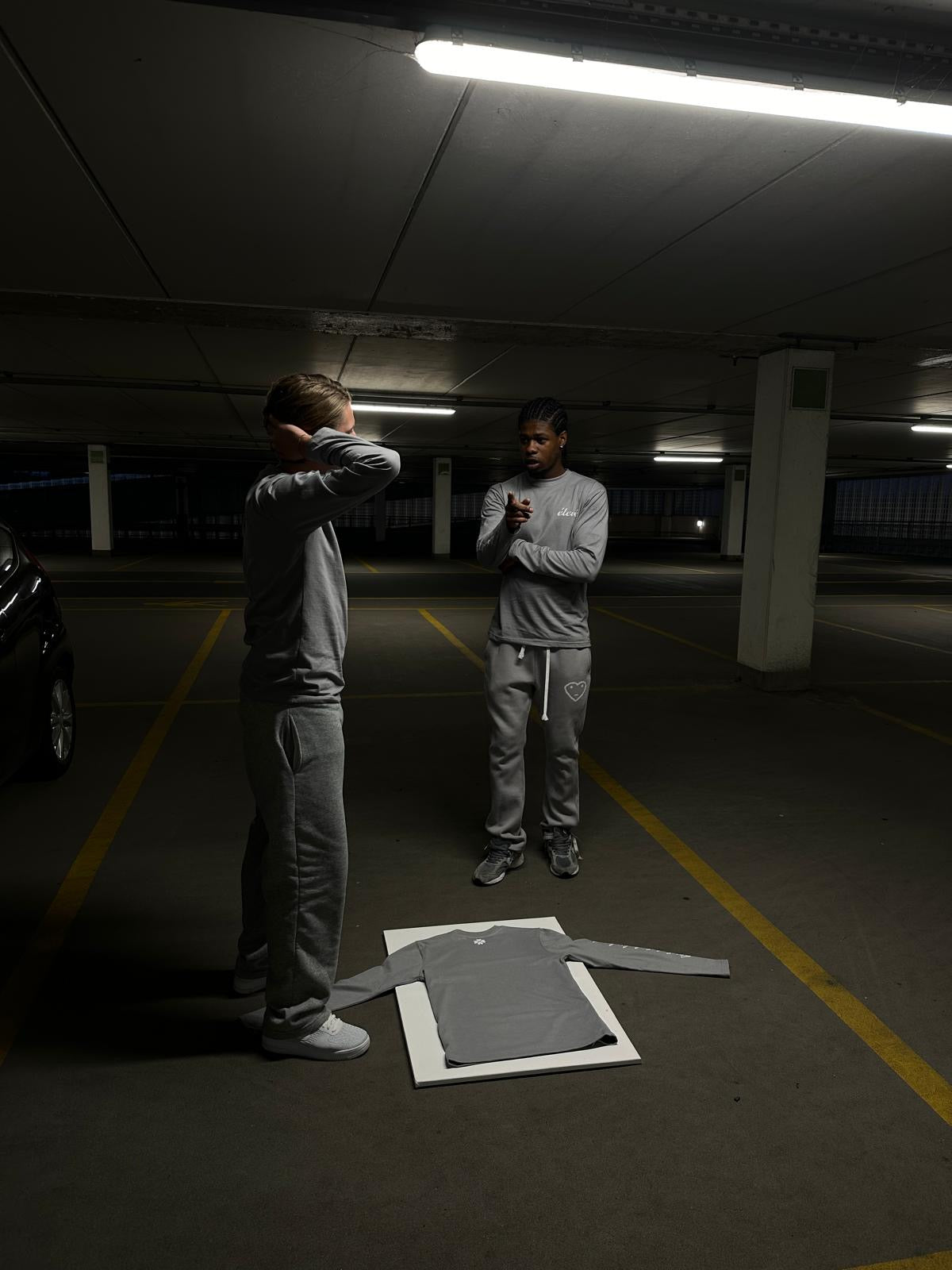 élevé long sleeve (grey)